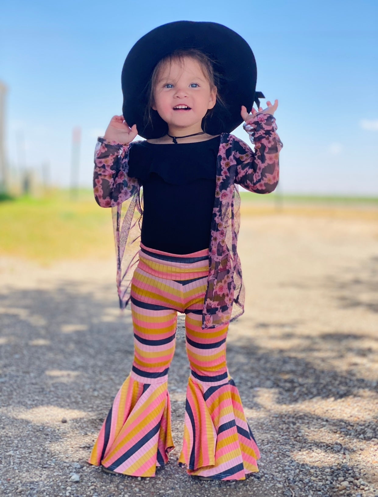Hallow Stripes